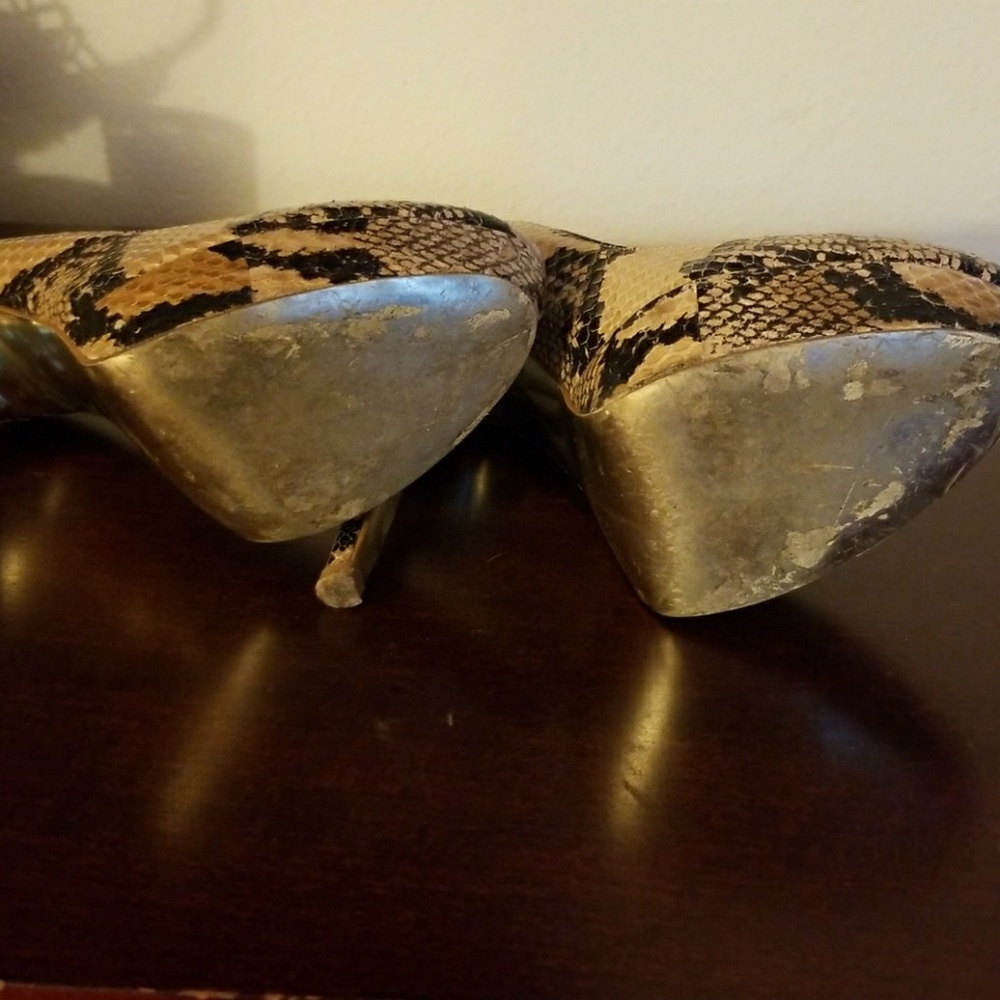 Bebe leather platform pumps - Picture 5 of 6